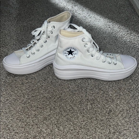 Converse Move White High-Top Sneakers 7.5 - Picture 1 of 4